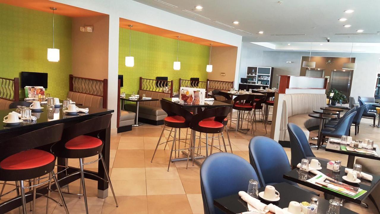 桑蒂假日酒店 外观 照片